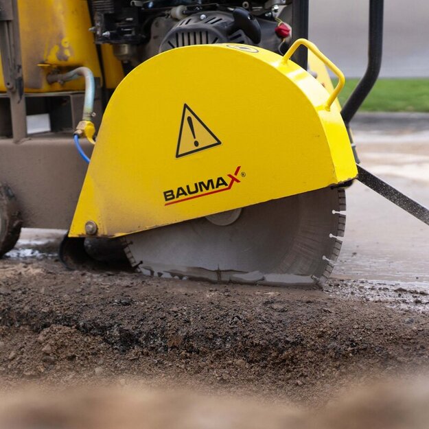 Baumax asfalto, betono pjaustyklė BS45